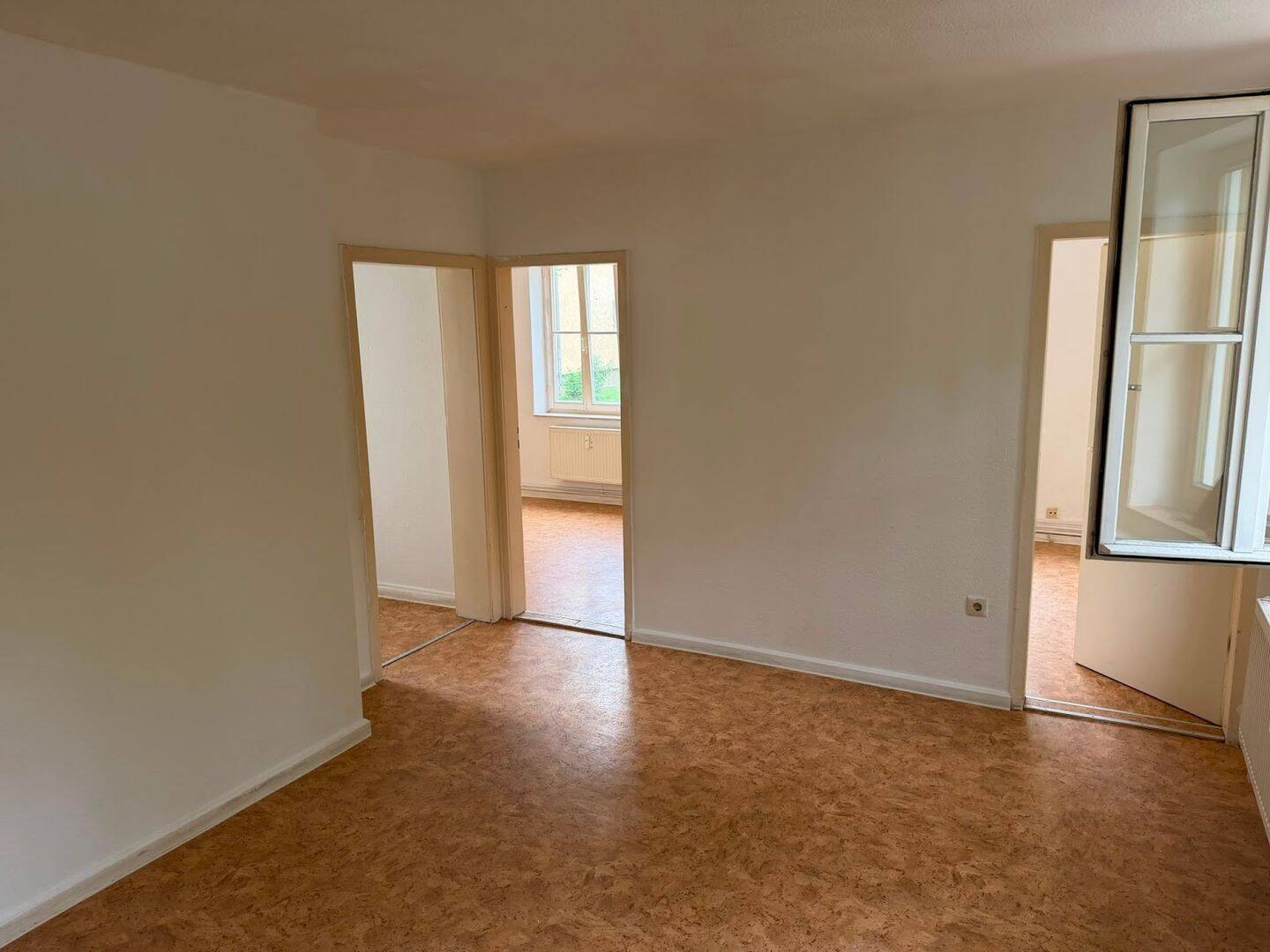 Wohnung, EG, rechts, 27, Bunsenstr. 83, 34127 Kassel