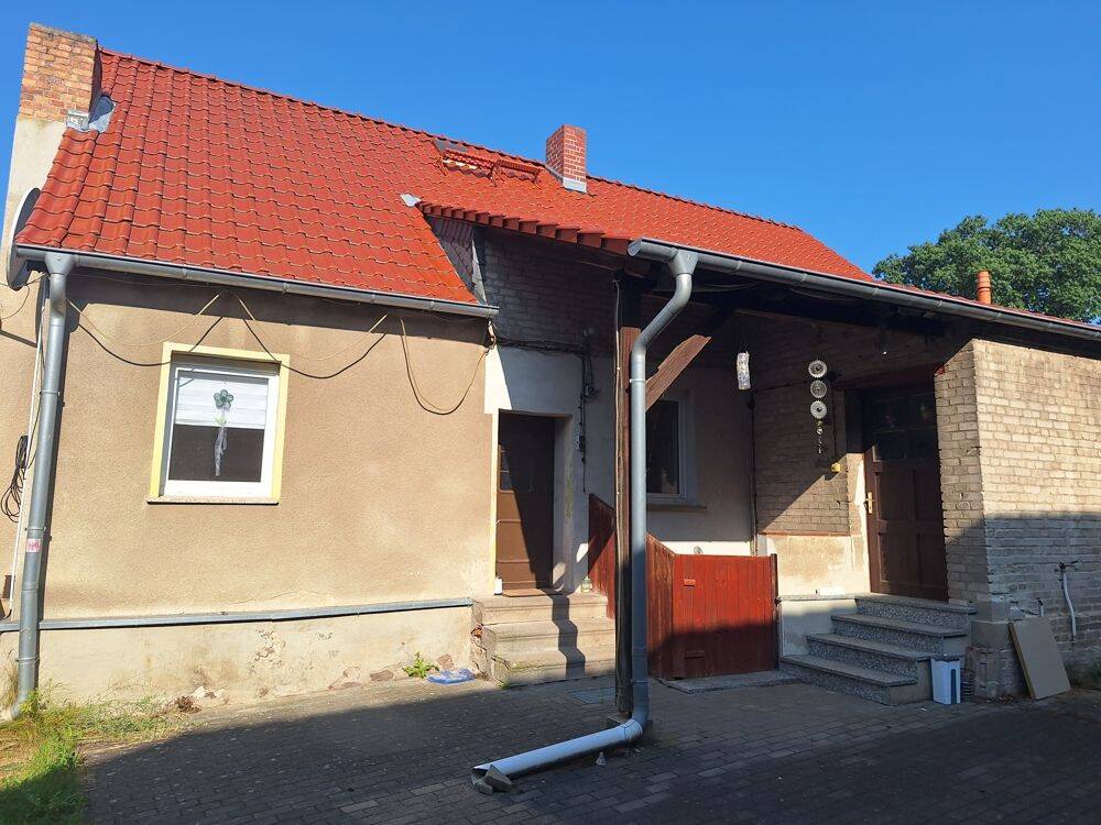 Einfamilienhaus in idyllischer Dorflage mit pflegeleichtem Grundstück!, 15848 Friedland