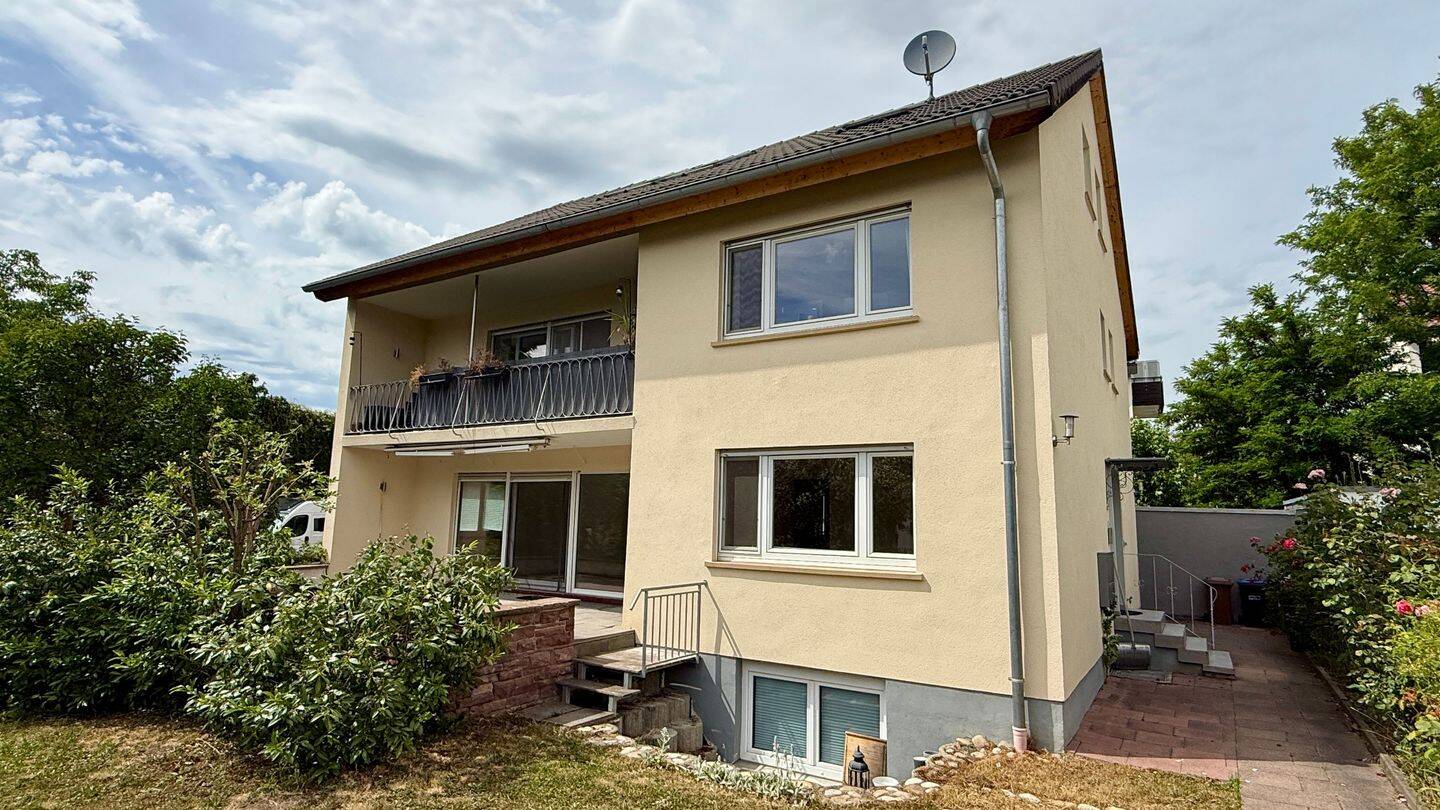 Helle, sonnige, 3,5 Zimmer Erdgeschosswohnung, 70825 Korntal-Münchingen
