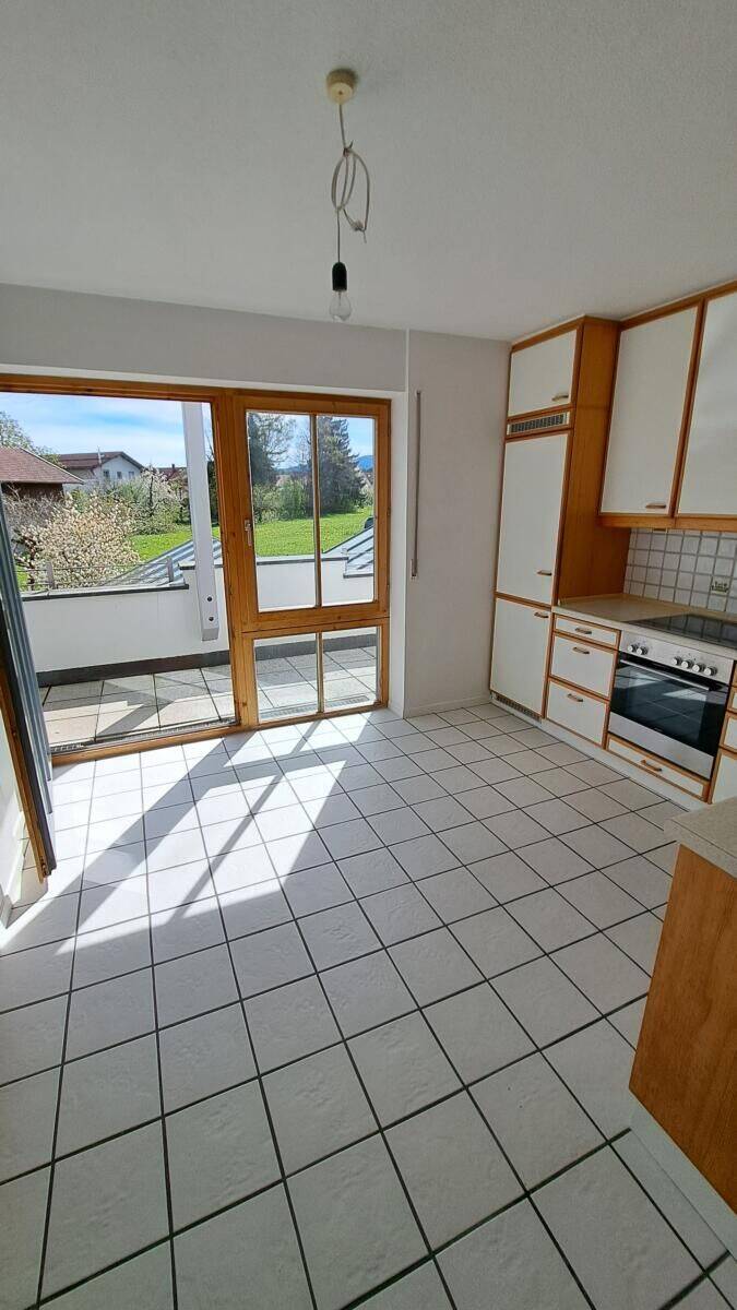 Provisionsfrei!! Schöne, helle 3-Zimmer-Wohnung in Traunstein, 83278 Traunstein