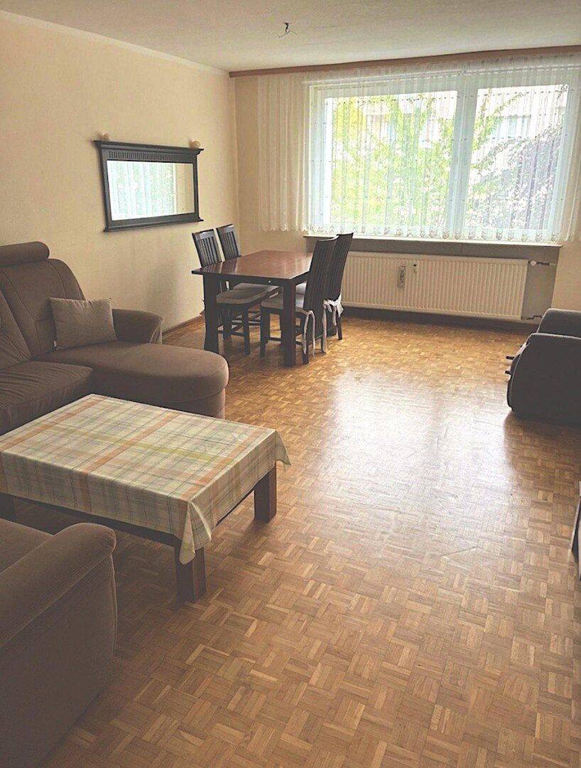 Provisionsfrei: 3-Zi.-Wohnung mit Balkon & Loggia – sofort frei   in Ahlem, 30453 Hannover