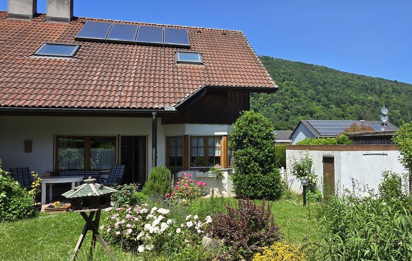 Charmantes Zuhause für die ganze Familie mit schönem Garten, 79618 Rheinfelden (Baden)