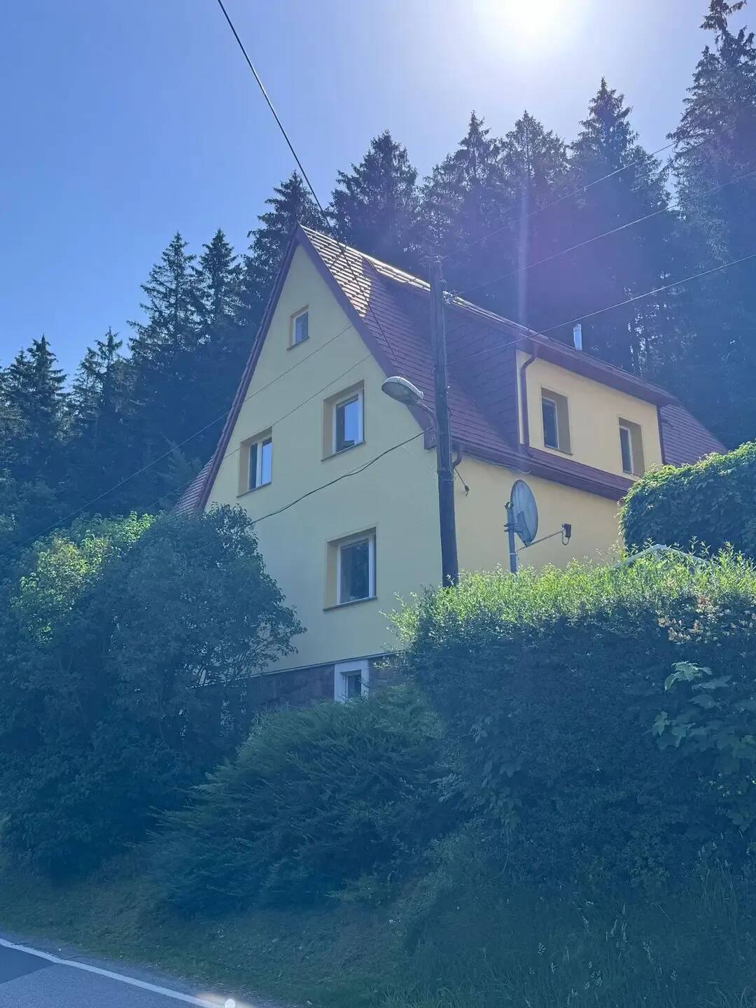 Exklusives Wohnambiente im Grünen: Kernsaniertes Einfamilienhaus mit Teilautarkie und luxuriöser Ausstattung in Dippoldiswalde, 1744 Dippoldiswalde
