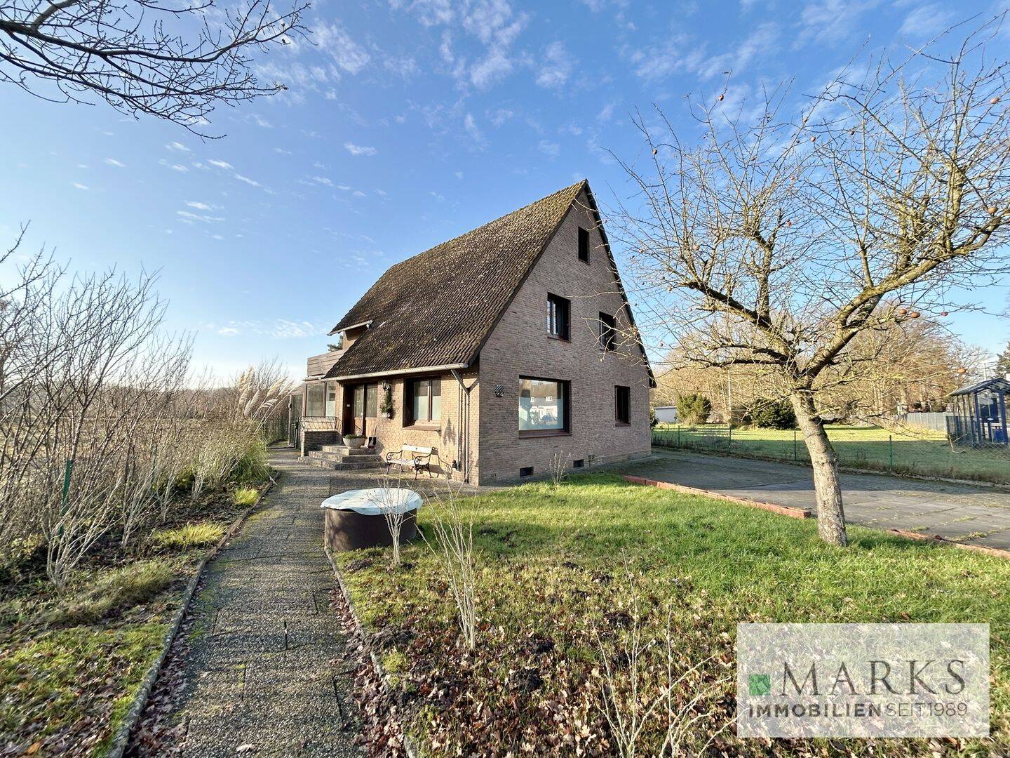 3-Parteien-Haus in Groß Grönau mit großem Eigenlandgrundstück –, 23627 Groß Grönau (Klein Grönau)