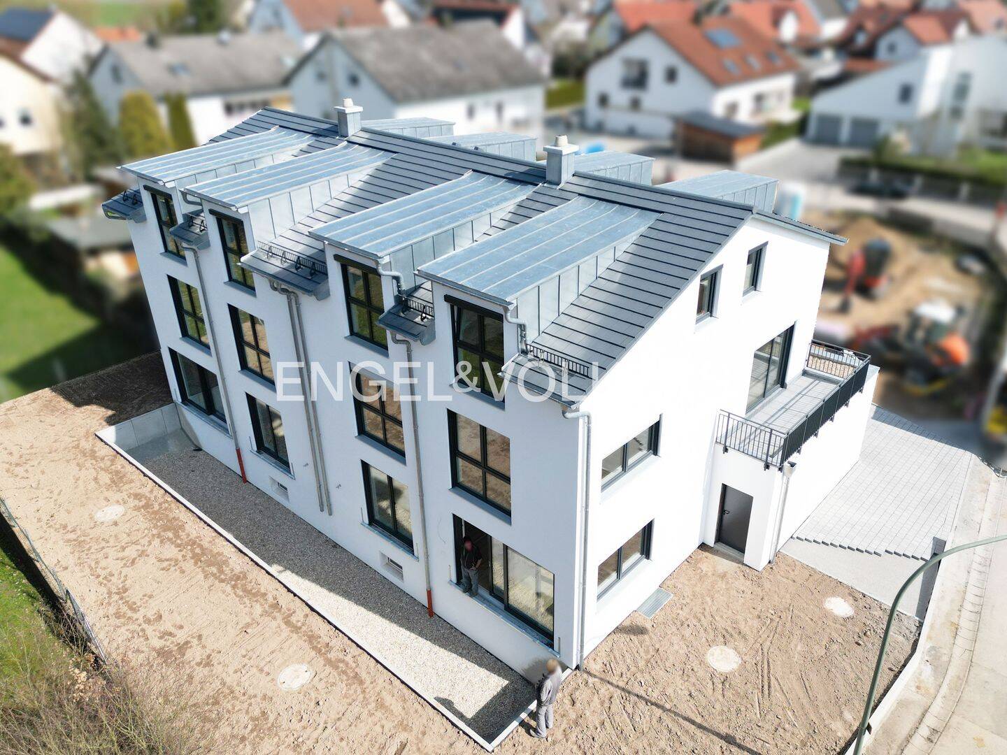 Doppelhaushälfte der Extraklasse –                                naturnahes Neubau-Eigenheim mit zusätzlichem Ausbaupotential, 93197 Zeitlarn