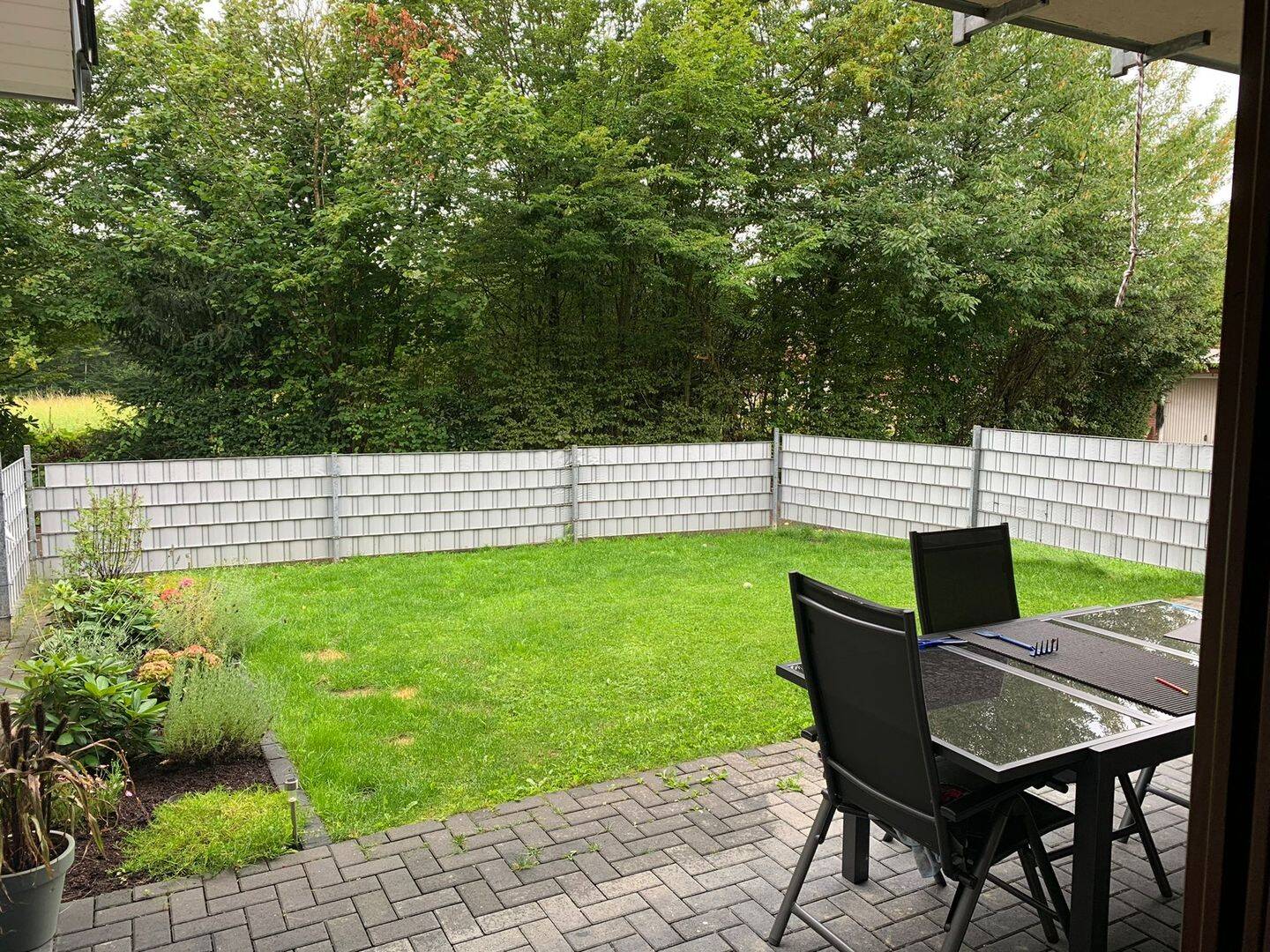 „Exklusive 3-Zimmer-EG-Wohnung mit Garten, 2 Bädern, hoher Decke & großer Terrasse in Steinbüchel, 51377 Leverkusen (Alkenrath Manfort Schlebusch Steinbüchel)