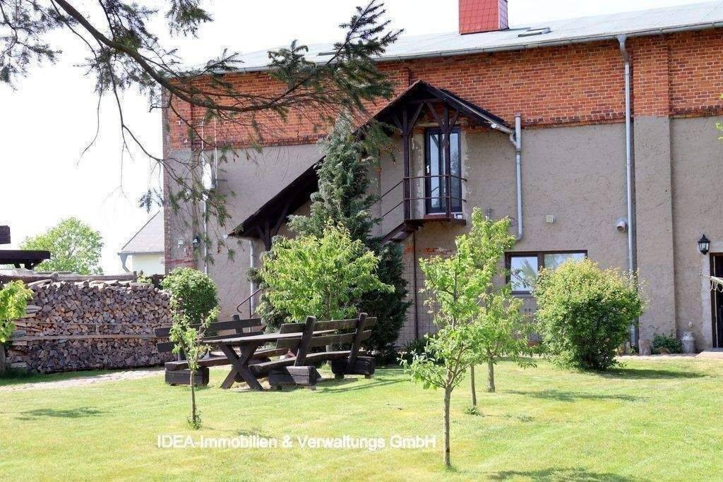 Solides Mehrgenerationshaus mit 3 Wohnungen, einem Ferienhaus und einem Tiny House zu verkaufen!, 18311 Ribnitz-Damgarten