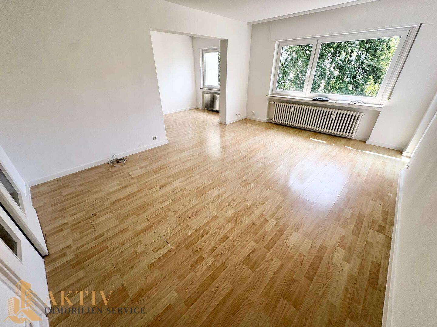 Sehr schöne 2 ZW mit EBK in guter Lage, 61440 Oberursel (Taunus)