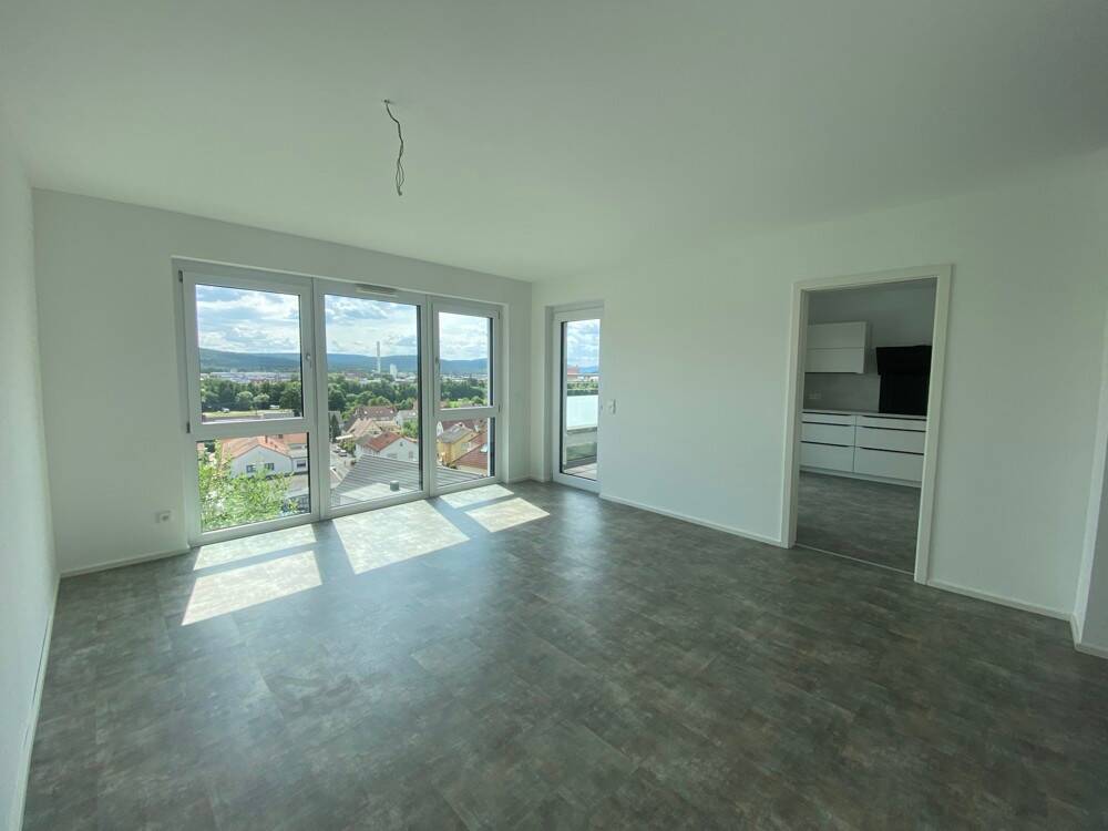 Schicke 3-Zi.-Wohnung mit Einbauküche, Balkon und Terrasse!, 63785 Obernburg a. Main