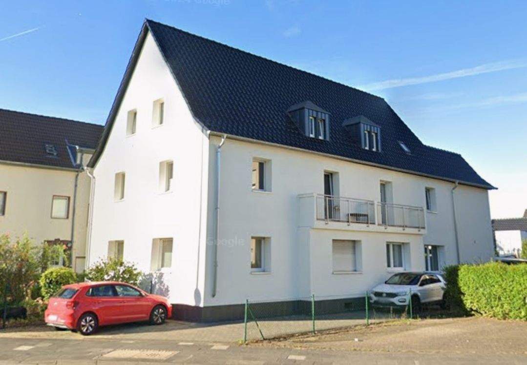 Tolles Mehrfamilienhaus mit 5 Wohneinheiten in Köln Porz, 51149 Köln (Porz Eil Ensen Gremberghoven Westhoven)