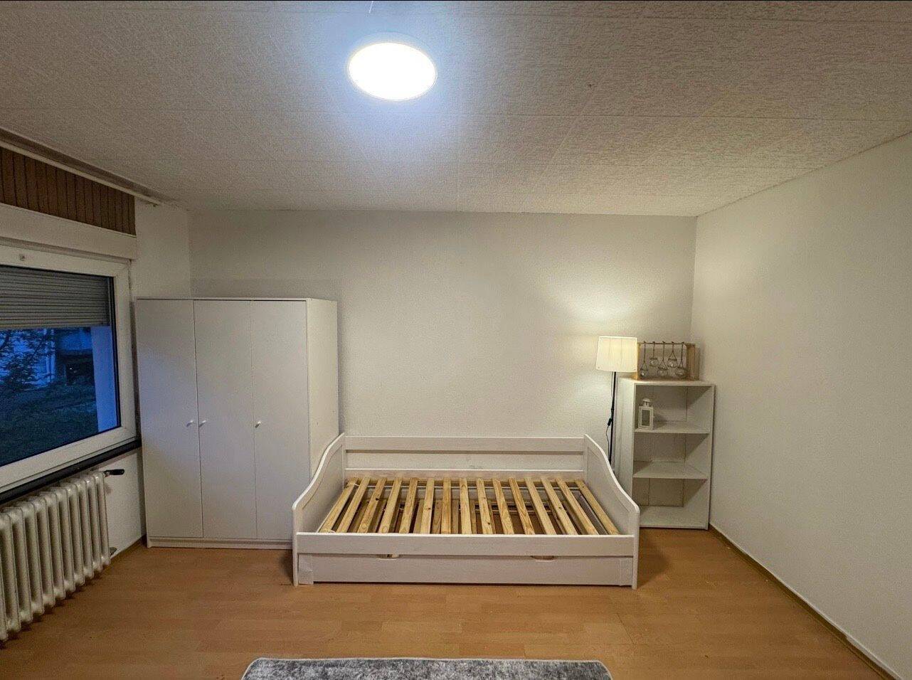 Ruhiges, möbliertes Zimmer in Frauen-WG (2er-WG) mit Balkon – All-inclusive!, 44388 Dortmund