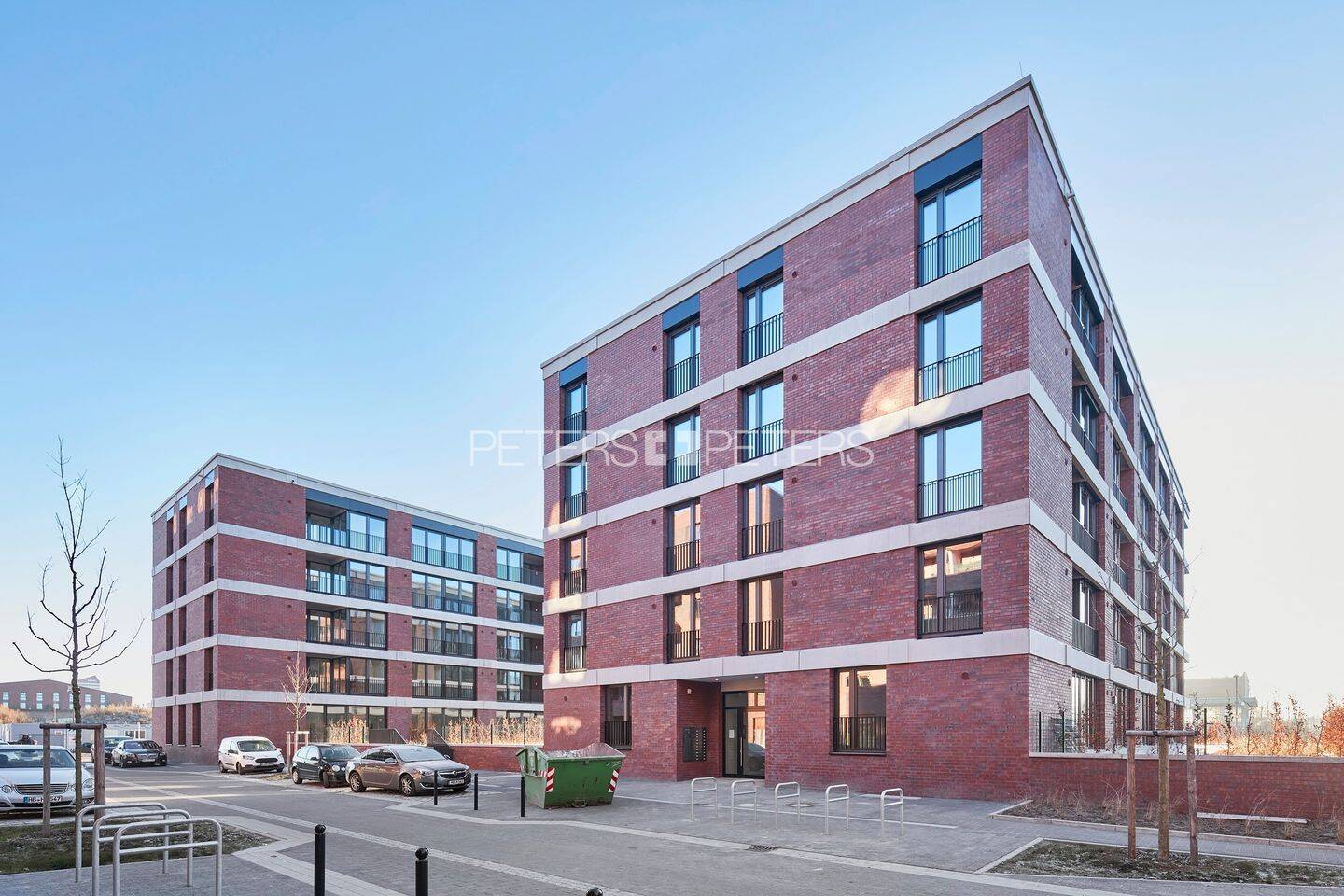 + Großzügig, schön hell und mit Einbauküche +, 28217 Bremen (Handelshäfen Steffensweg Utbremen Westend)