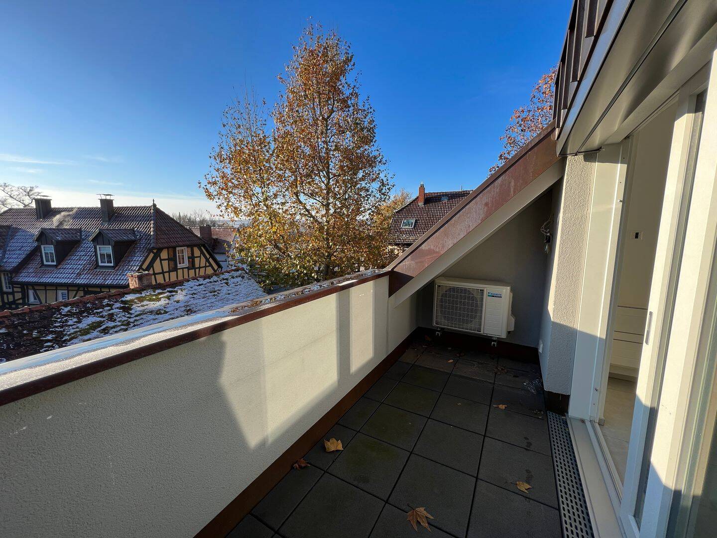 *Kernsanierte moderne Altbau-Maisonette-Wohnung an der Kaiserpfalz in Gelnhausen-Stadt*, 63571 Gelnhausen