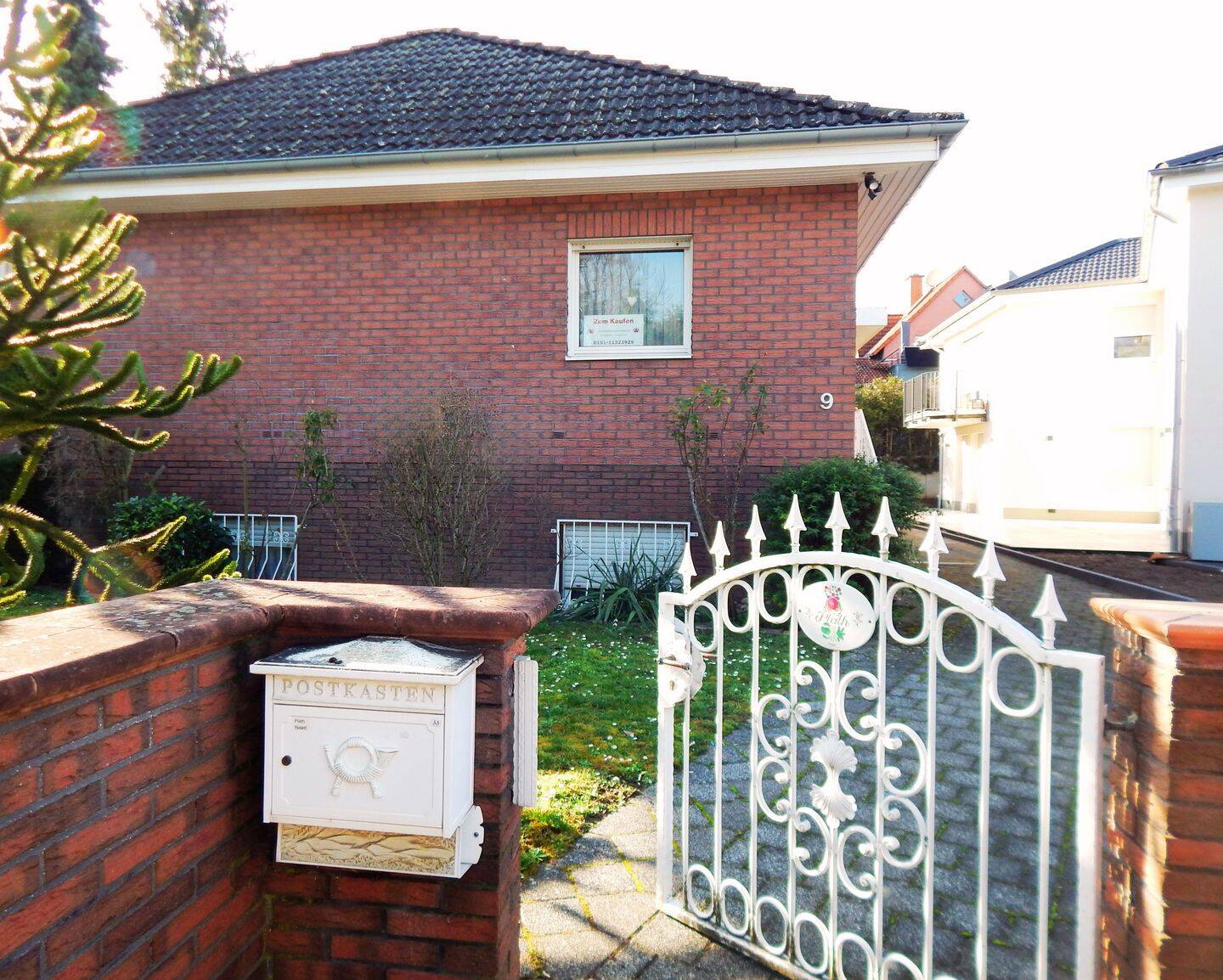 Komfort – Charme – attraktiver Bungalow im Herzen von Klein-Winternheim, 55270 Klein-Winternheim