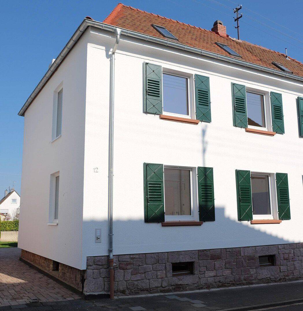 Kernsanierter Altbau-Traum mit Wärmepumpe + Bauland mit Baugenehmigung in Dreieichenhain, 63303 Dreieich