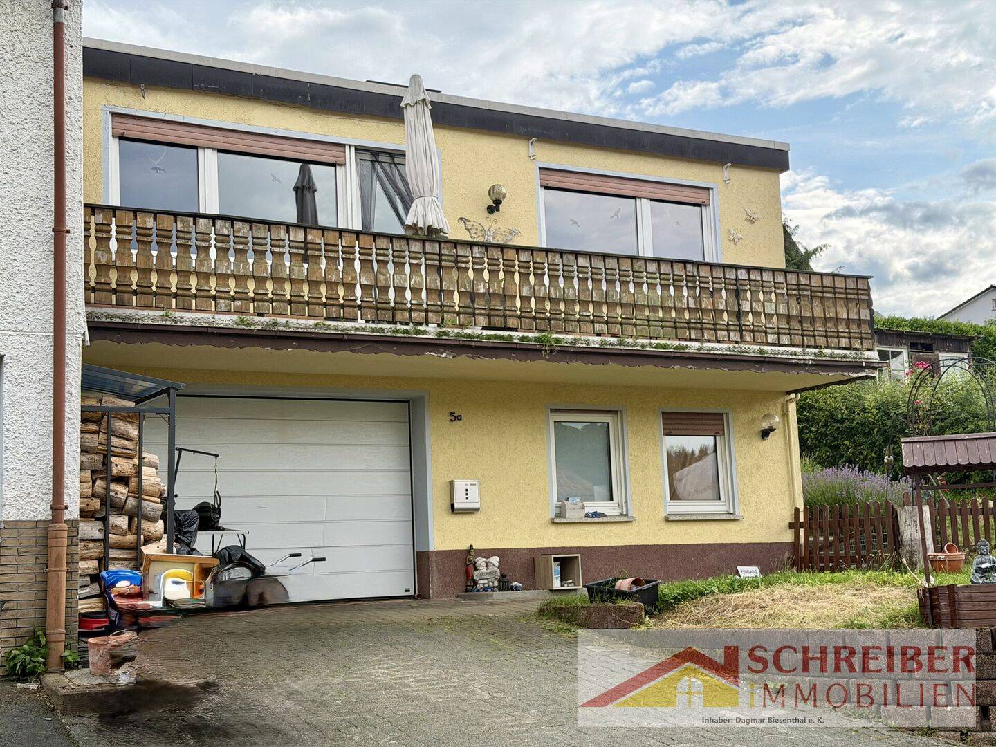Doppelhaushäfte mit Garage in Bad Laasphe zu verkaufen, 57334 Bad Laasphe