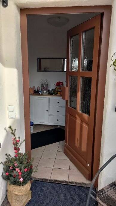 2,5-Raum-Wohnung mit Vorgarten sucht neuen Mieter in Coburg OT Scheuerfeld, 96450 Coburg