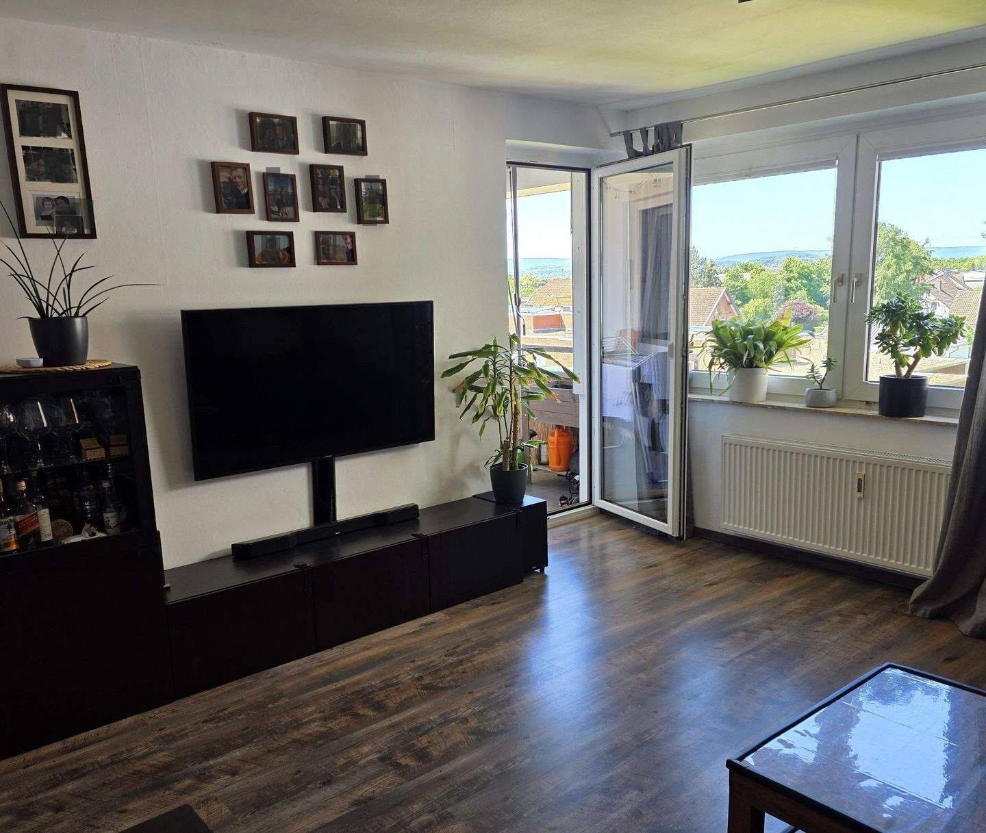 Modernisierte 3-Zimmer-Wohnung kurzfristig bezugsfrei!, 30952 Ronnenberg
