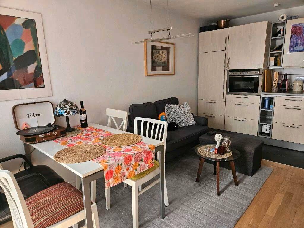 Nachmiete gesucht 45m2 Maisonette mit Klimaanlage Düsseldorf Nord (Ratingen), 40880 Ratingen