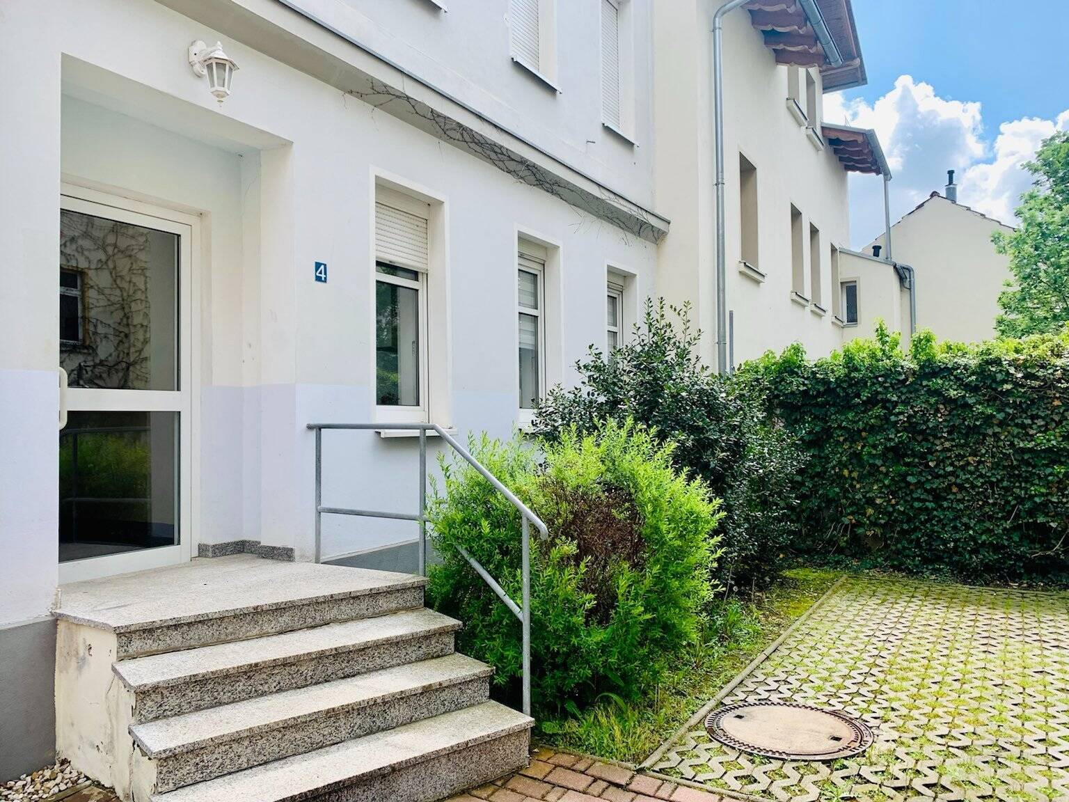 schöne 2-Raum-Wohnung im ruhigen Stadtzentrum von Gera, 7546 Gera