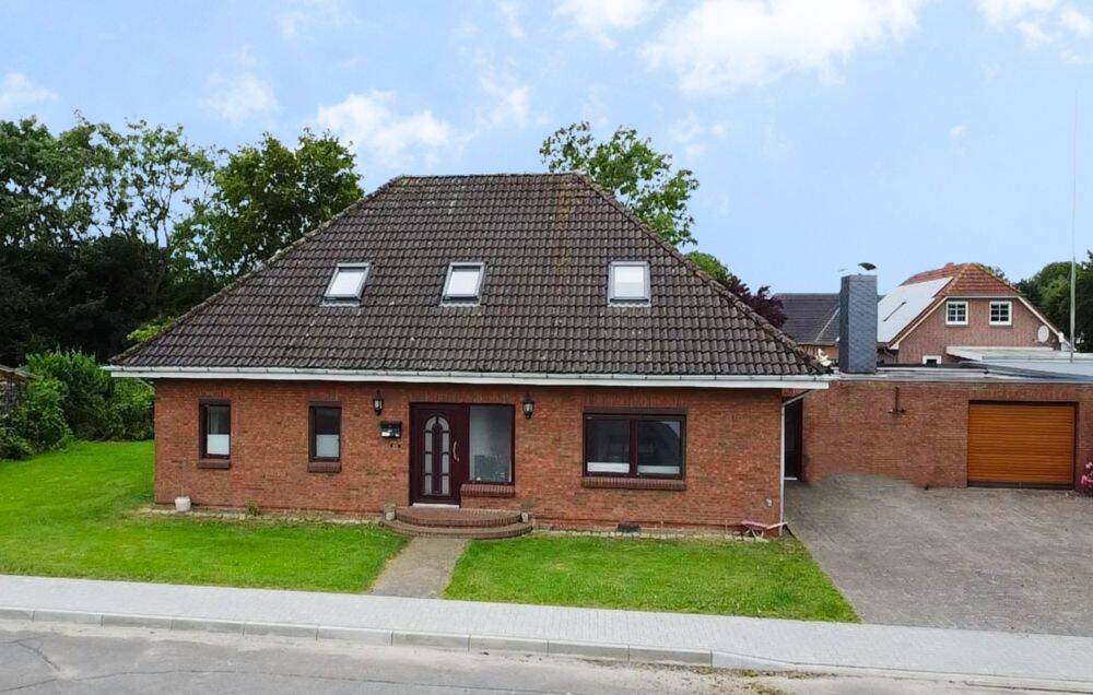 Familienfreundliches Einfamilienhaus mit Garten und Garage in ruhiger Sackgassenlage in Elpersbüttel, 25704 Elpersbüttel