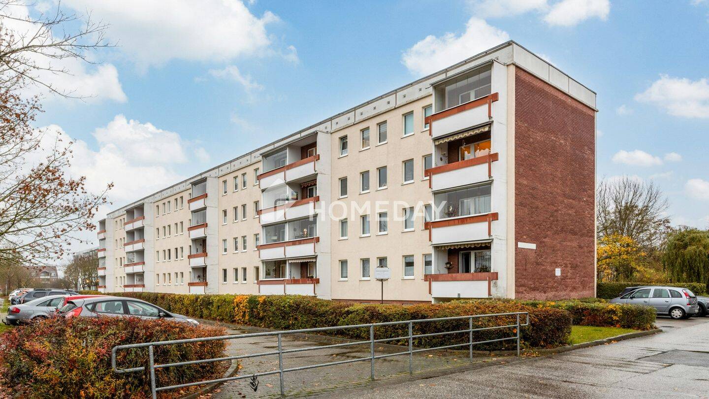 Gepflegte 2-Zimmer-Etagenwohnung mit Südwest-Loggia in gepflegter Wohnanlage, 23966 Wismar