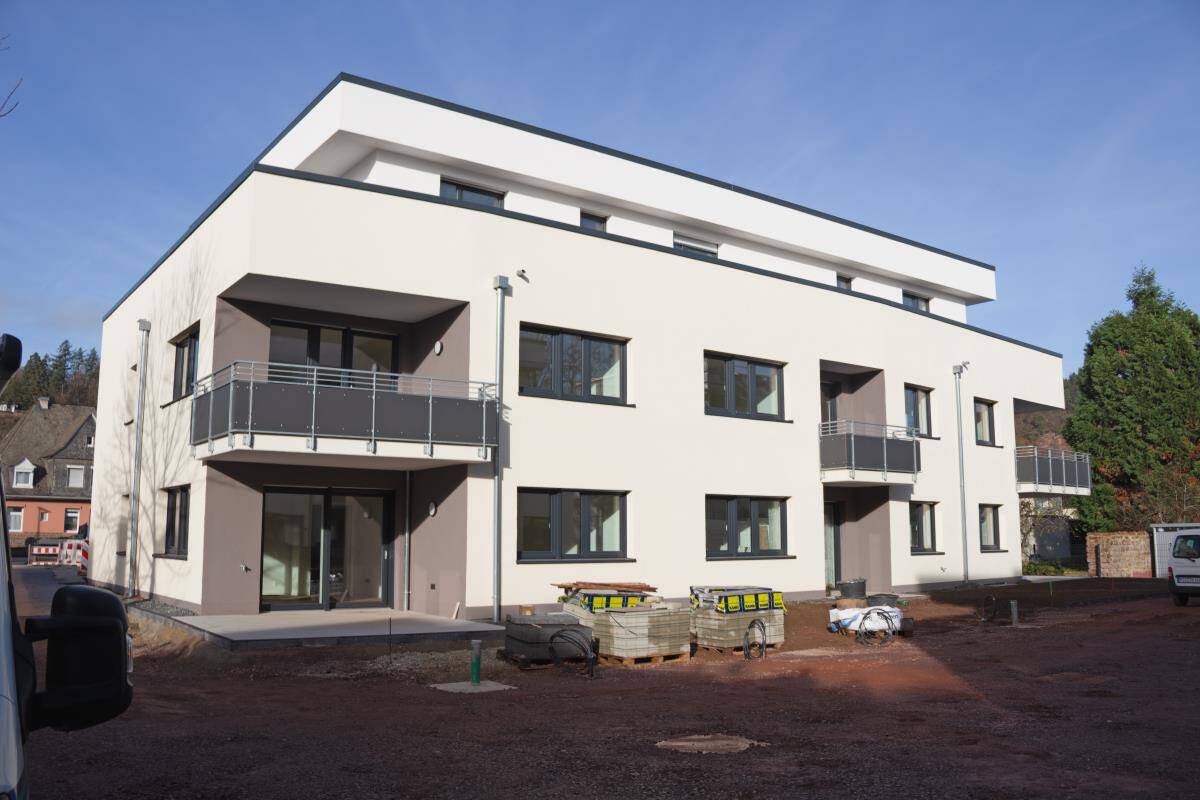 Moderne helle Wohnung mit Garten im KFW 40 Energiesparhaus in Top Wohnlage Trier
