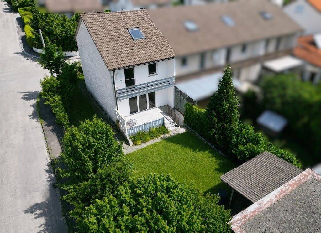 Viel Platz für Familie und Ideen- Reiheneckhaus mit sonnigem Garten in Kaufering, 86916 Kaufering