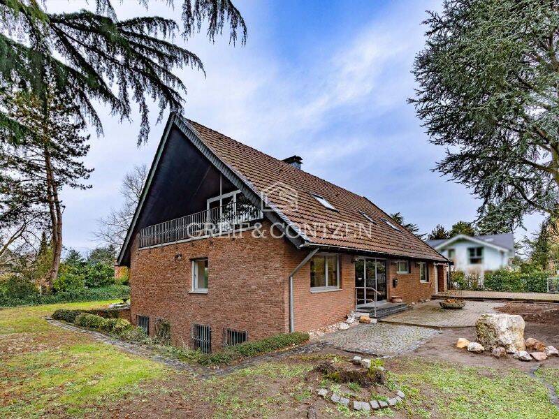 Freistehendes Einfamilienhaus auf Süd-West-Grundstück in zweiter Baureihe, 50996 Köln (Rodenkirchen Hahnwald Marienburg Weiß)