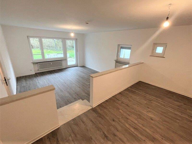 1-Zimmer-Appartement mit großer Terrasse an der Würm, 82131 Gauting