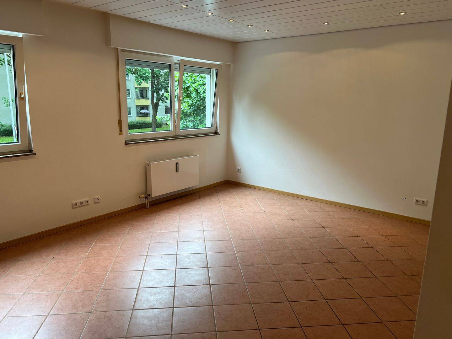 Modernes 1-Zimmer-Apartment mit Teilmöblierung in Monheim am Rhein, 40789 Monheim am Rhein