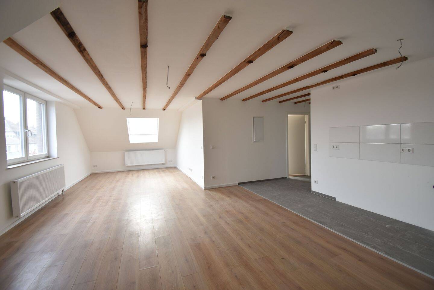 Modernes Wohnen! Sanierte 2-Zimmer-Wohnung in DU-Walsum