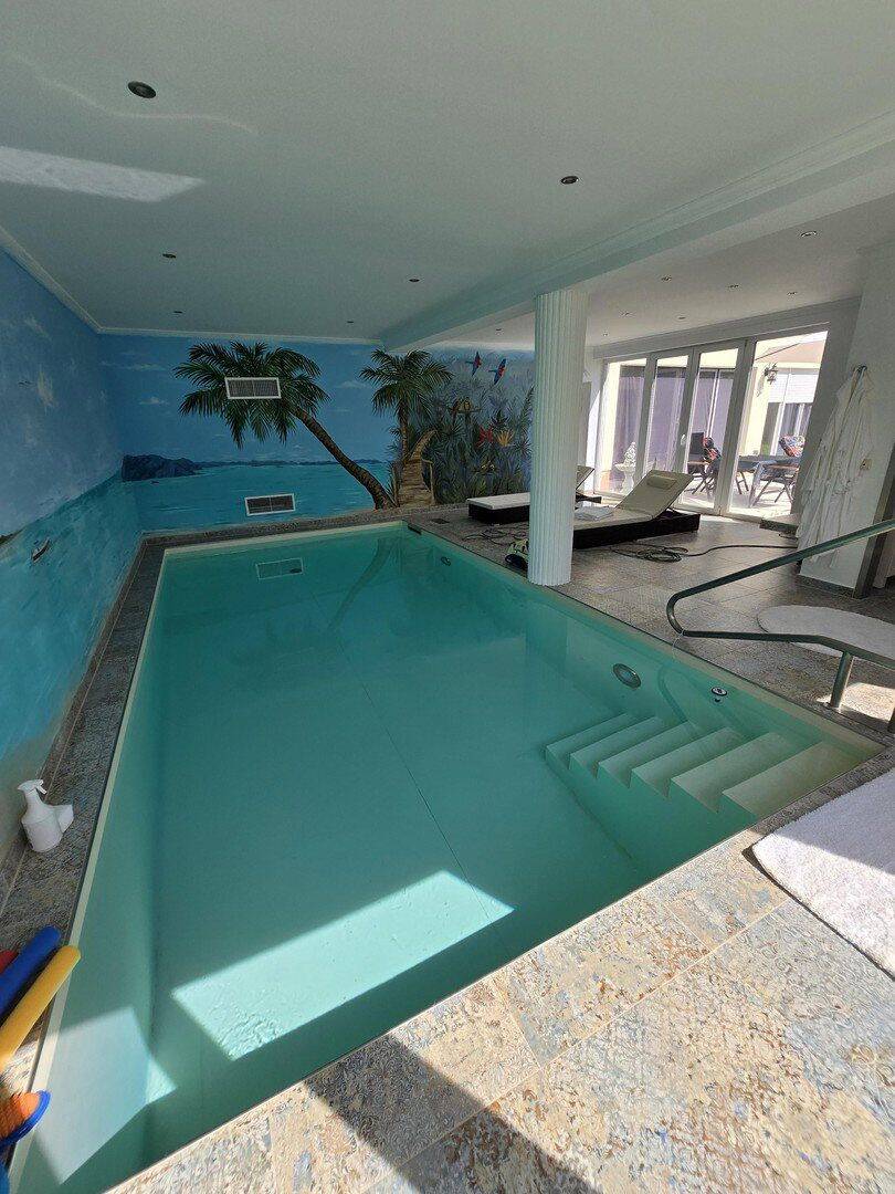 Dreifamilienhaus Bj 2020, Angebot EG Wohnung mit Indoorpool und Garten in Bad Mergentheim, 97980 Bad Mergentheim