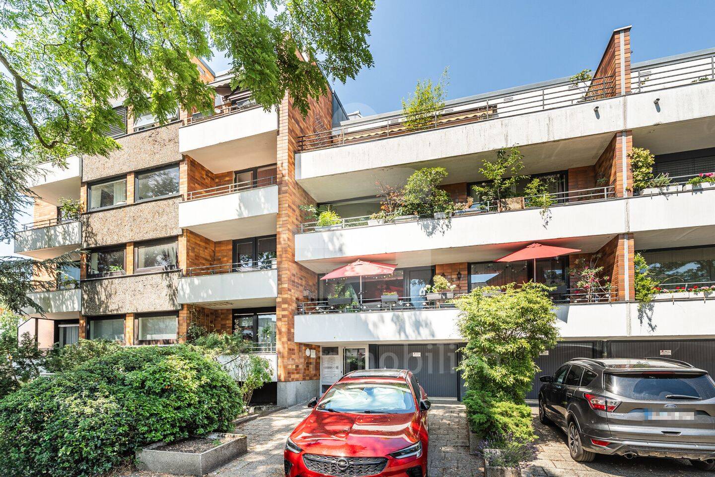 Einziehen und wohlfühlen – stilvoll modernisierte 3-Zimmer-Wohnung in Marienburg., 50968 Köln (Rodenkirchen)