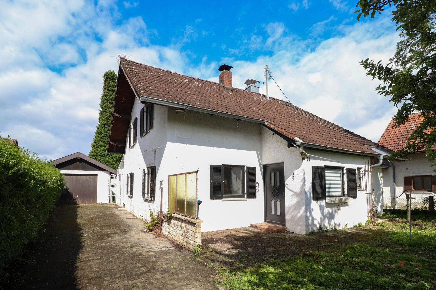 Handwerker aufgepasst: Sanierungsbedürftiges Einfamilienhaus in ruhiger Lage von Peiting, 86971 Peiting