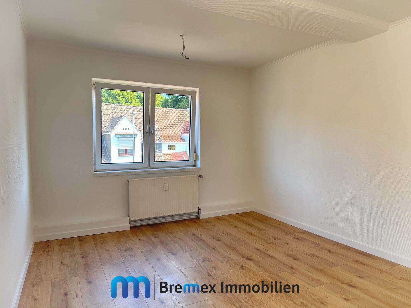 Helle und geräumige 3-Zimmer-Wohnung, 28277 Bremen (Kattenesch Kattenturm)