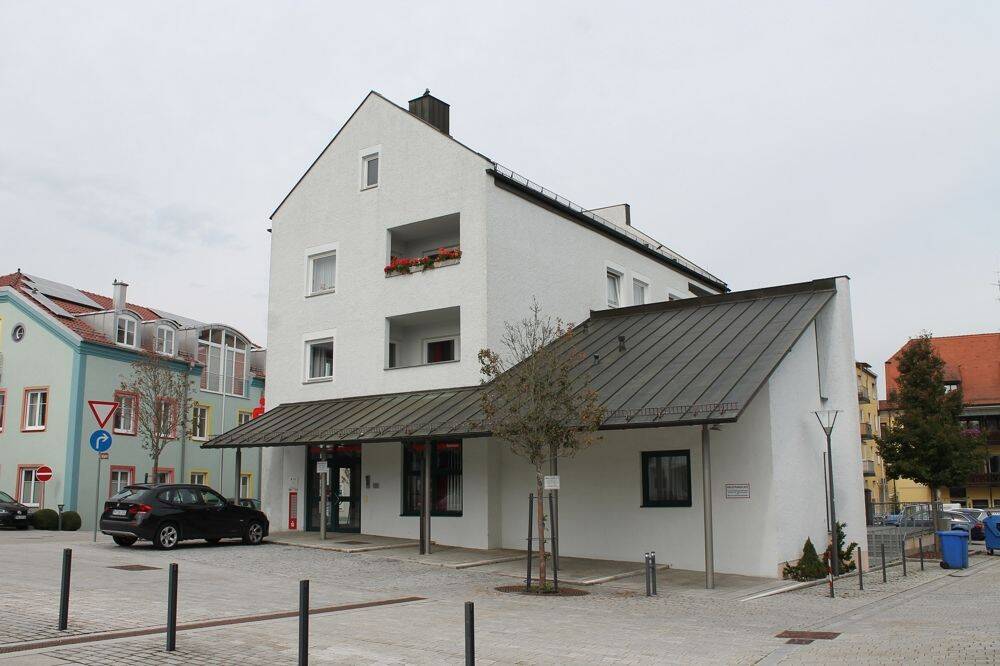 Direkt in Fürstenzell Gemütliche 4-Zimmer-Wohnung mit Loggia und Tageslichtduschbad, 94081 Fürstenzell