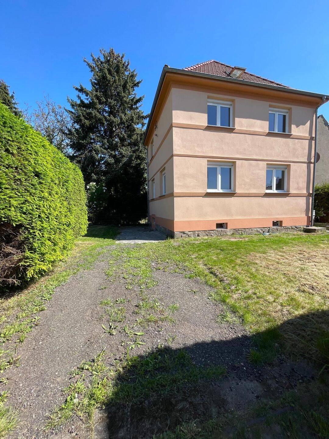 Umfassend saniertes Einfamilienhaus in ruhiger Lage von Coswig zu verkaufen., 1640 Coswig