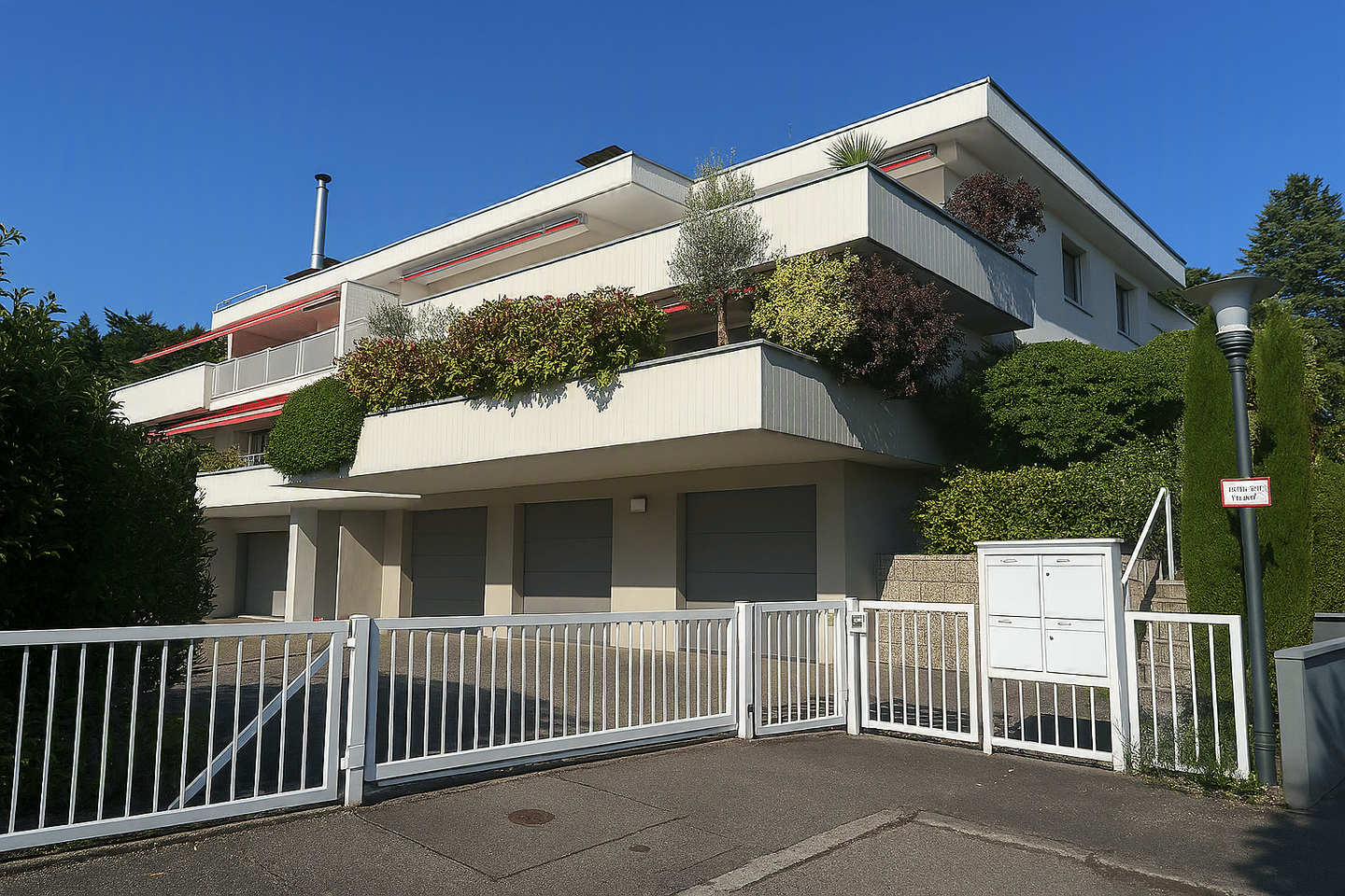 Exklusive und stilvolle 4,5 Zimmer-Eigentumswohnung in bester Lage von Weinheim, 69469 Weinheim