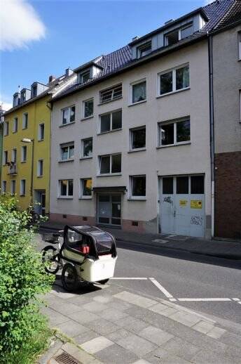 Großzügige Einzimmerwohnung vis a vis zum Rheinauhafen zu verkaufen, 50676 Köln (Innenstadt-Süd Altstadt-Süd)