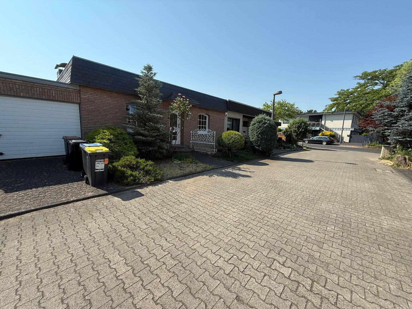 Miete Bungalow Haus Köln Pesch Garage Küche am See, 50767 Köln (Chorweiler)
