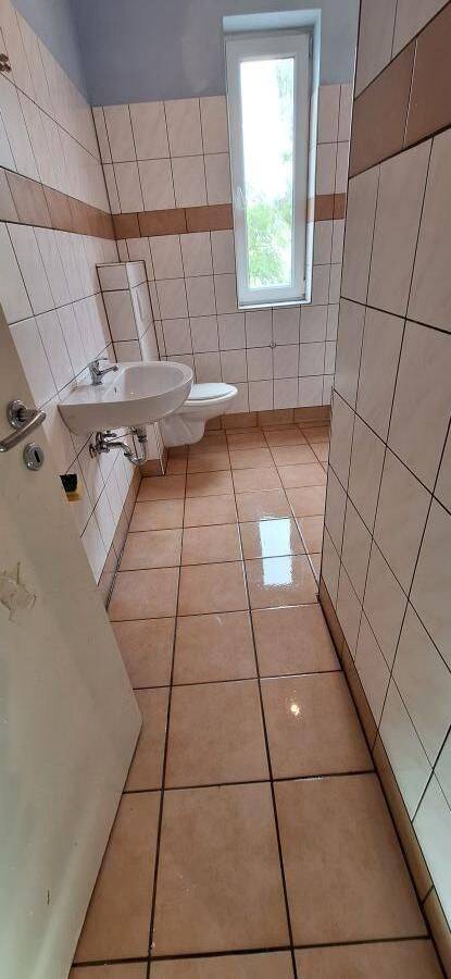Provisionsfrei* Geräumige 4-Zi.-Wohnung m. Stellpl., Altendorfer Straße, 1.OG, 45143 Essen (Altendorf Bochold Nordviertel Westviertel)