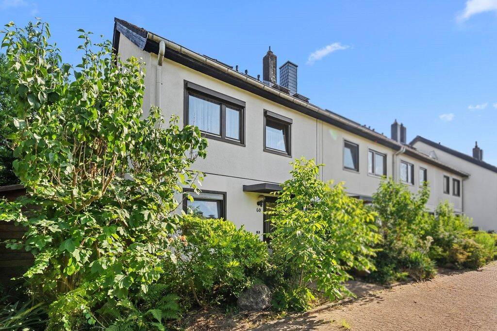 Gepflegtes Reihenendhaus mit Garten in Hellerhof, 40595 Düsseldorf (Benrath Garath Hellerhof Urdenbach)