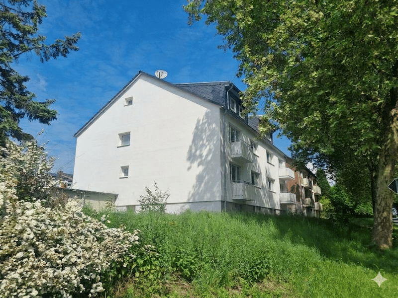 Kernsaniertes 6-Familienhaus mit Wärmepumpe, Garagen und Energieklasse A, 41812 Erkelenz
