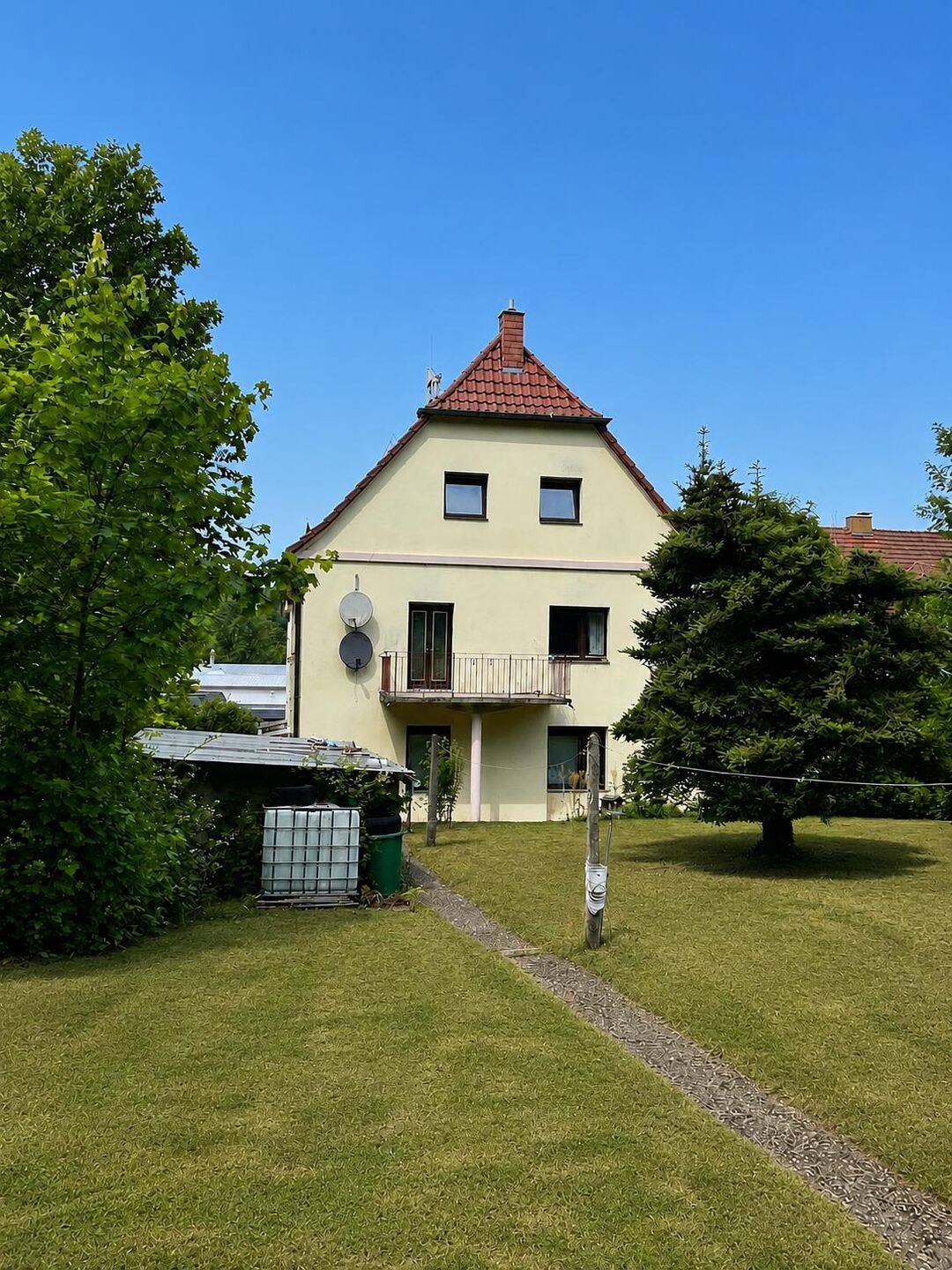Mehrfamilienhaus in Schmelz Saar, 66839 Schmelz
