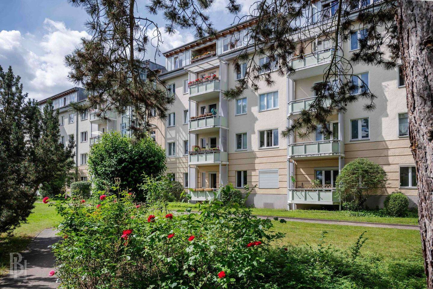 Stabile Rendite trifft sichere Lage: 3-Zimmer-Wohnung in Zehlendorf, 14167 Berlin (Steglitz-Zehlendorf Kolonie Abendruh Kolonie Sonnenschein Lichterfelde Zehlendorf)