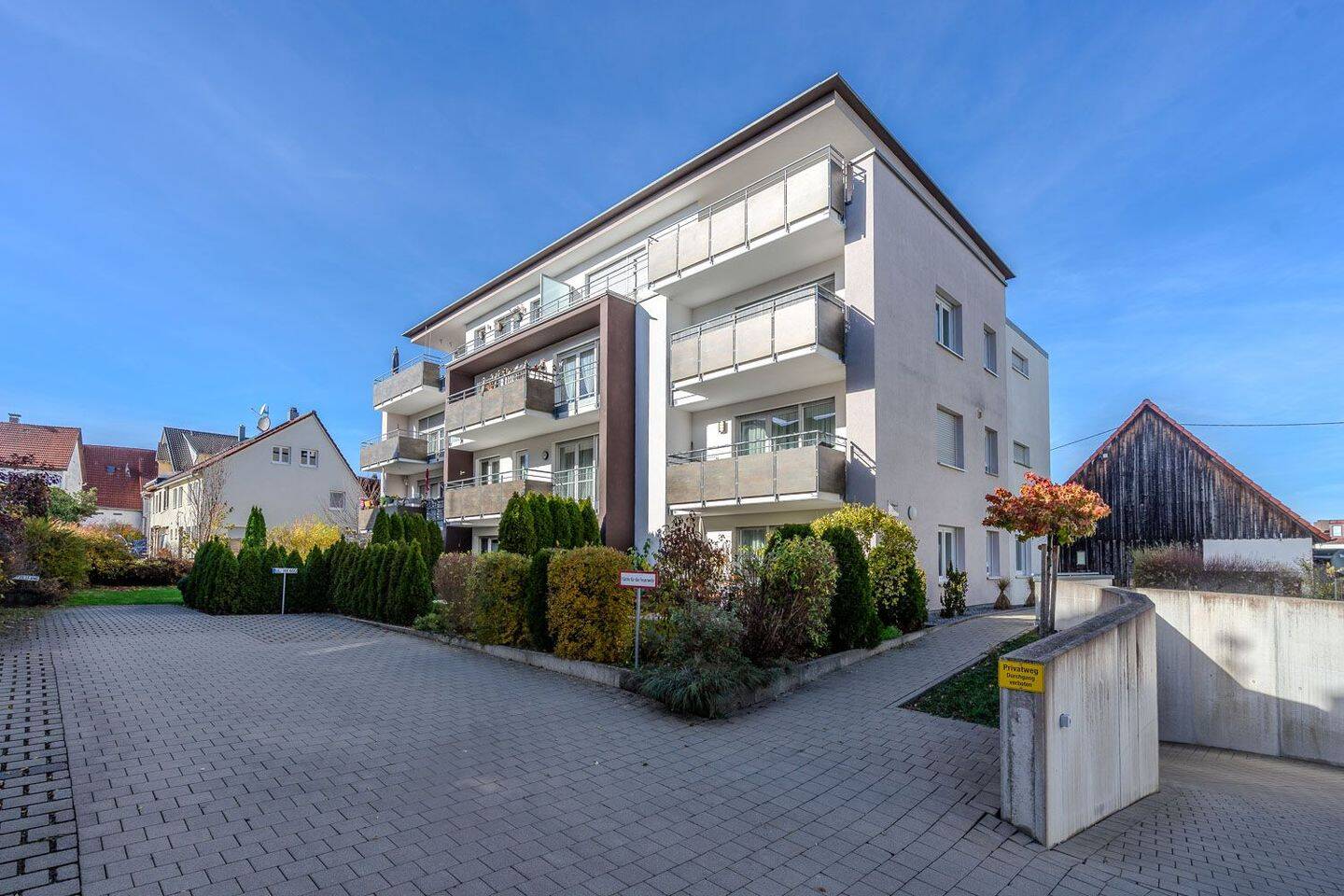 Attraktive 2,5-Zimmer-Wohnung mit großzügigem Wohnbereich und Südbalkon, 89150 Laichingen