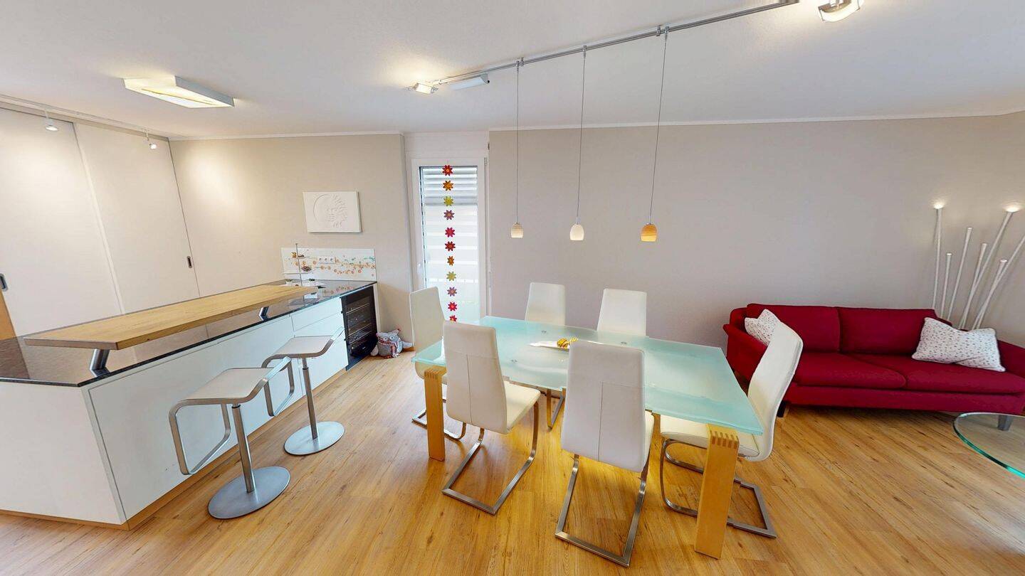 Exklusive Luxuswohnung aus dem Baujahr 2022 mit hochwertiger EBK, Tiefgarage und Balkon, 77933 Lahr/Schwarzwald