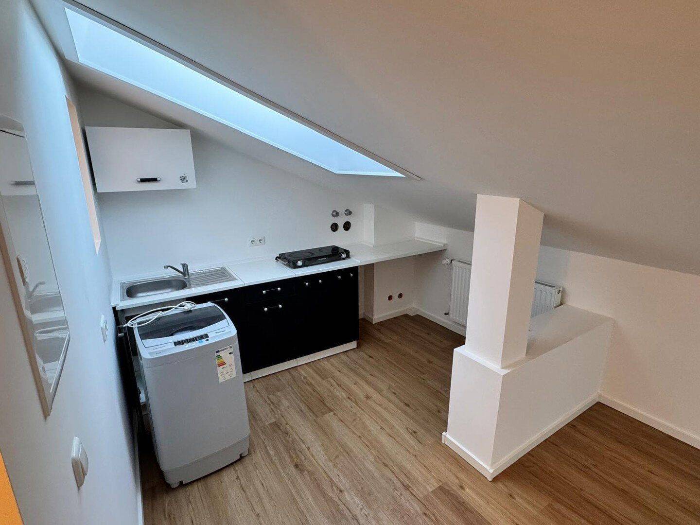 Dachgeschosswohnung – zentral – ideal für 1 Person, 83700 Rottach-Egern
