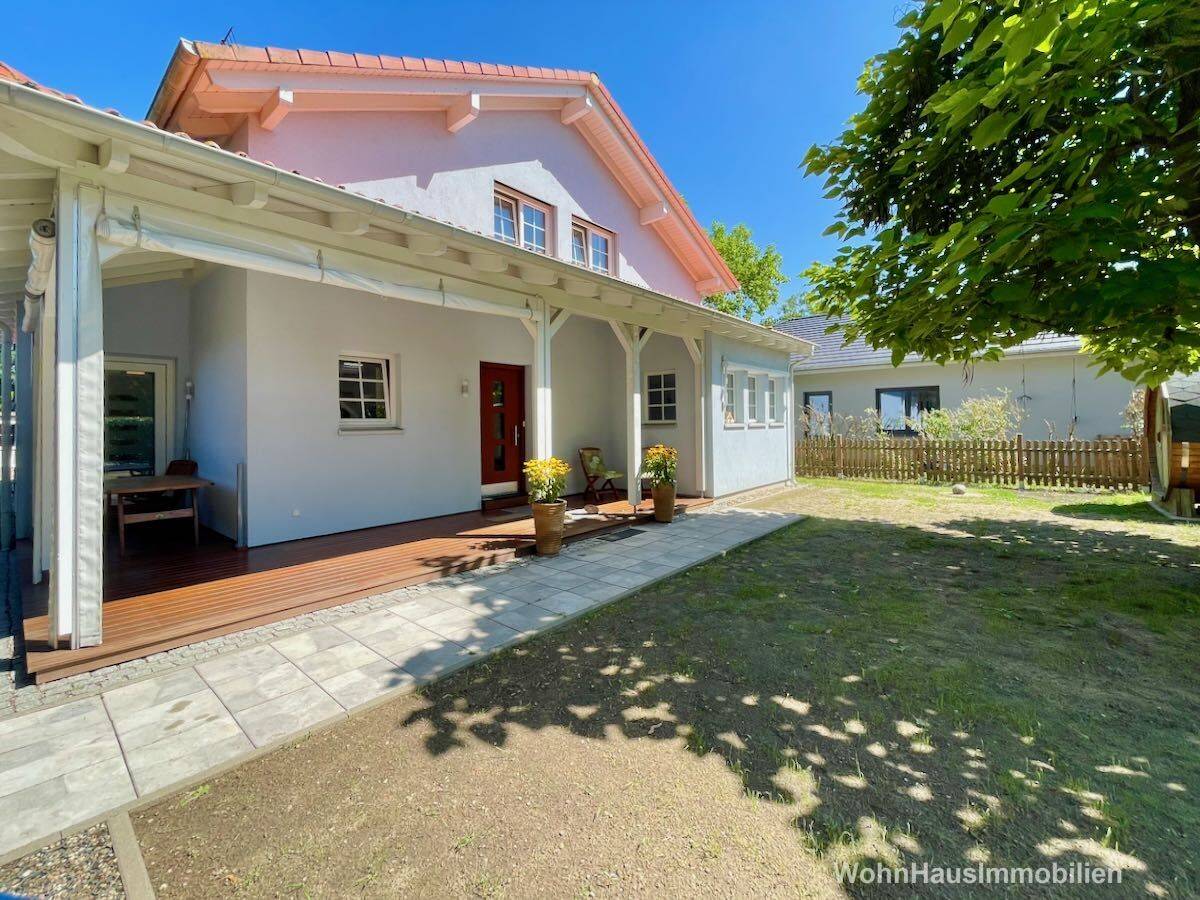 Haus und EG-Wohnung, Wärmepumpe, Energieeffizienz A+, Kamin, Sauna, 15370 Fredersdorf-Vogelsdorf